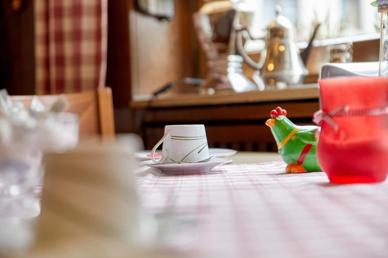 Hotel Zum Dicken Baum Mayen Zewnętrze zdjęcie