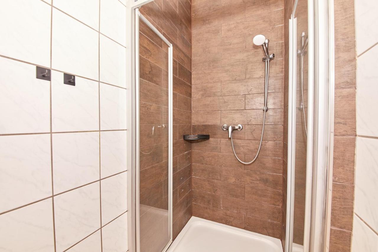 Hotel Zum Dicken Baum Mayen Zewnętrze zdjęcie
